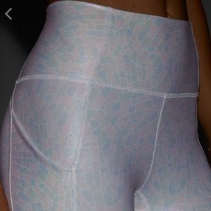 Crystalline Oasis High Waisted Pocket Legging